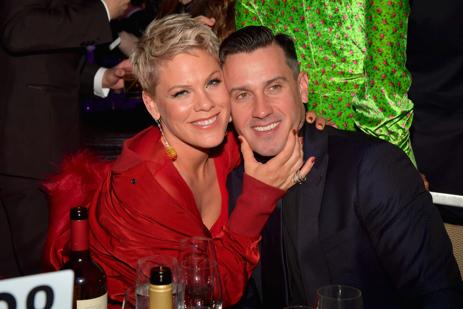 Pink Pens Heartfelt Happy Birthday Note to ‘Frustrating, Sarcastic, Gorgeous’ Husband Carey Hart