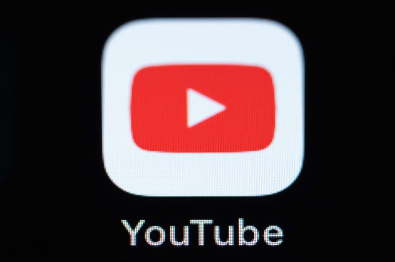 Russian authorities to throttle YouTube in jab at company management