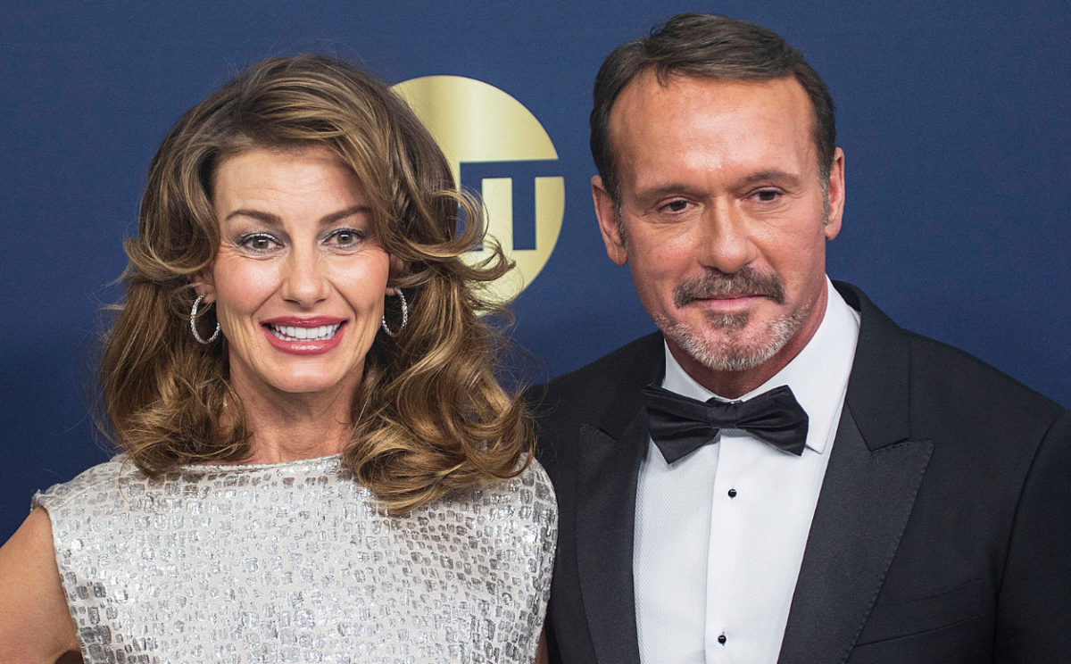 Faith Hill Delights With 'Rare Glimpse Into the Life' of Tim McGraw