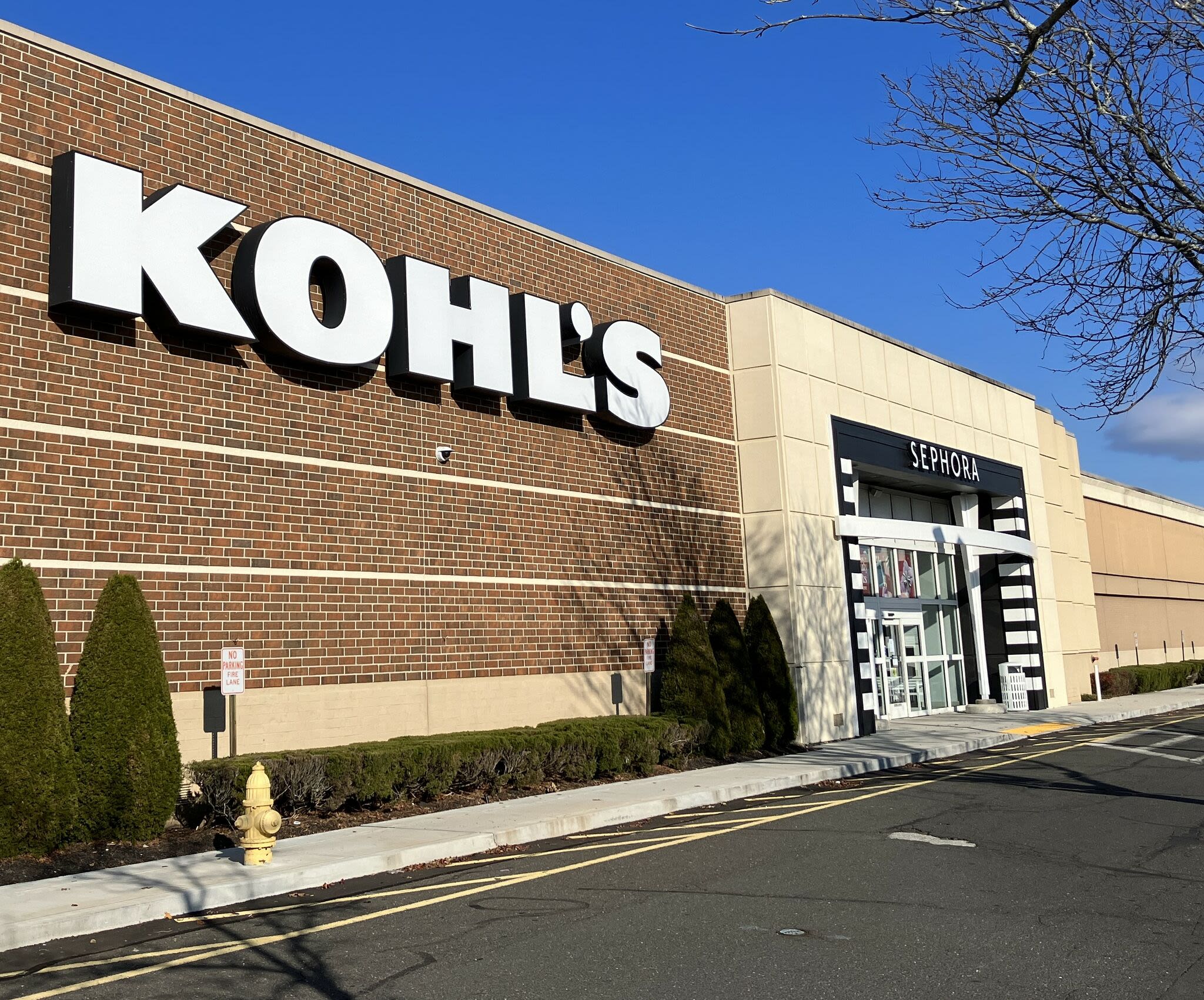 Rocky Hill CT retail site that includes a Kohl's and Aldi with plenty of room to grow sold for $12.6M