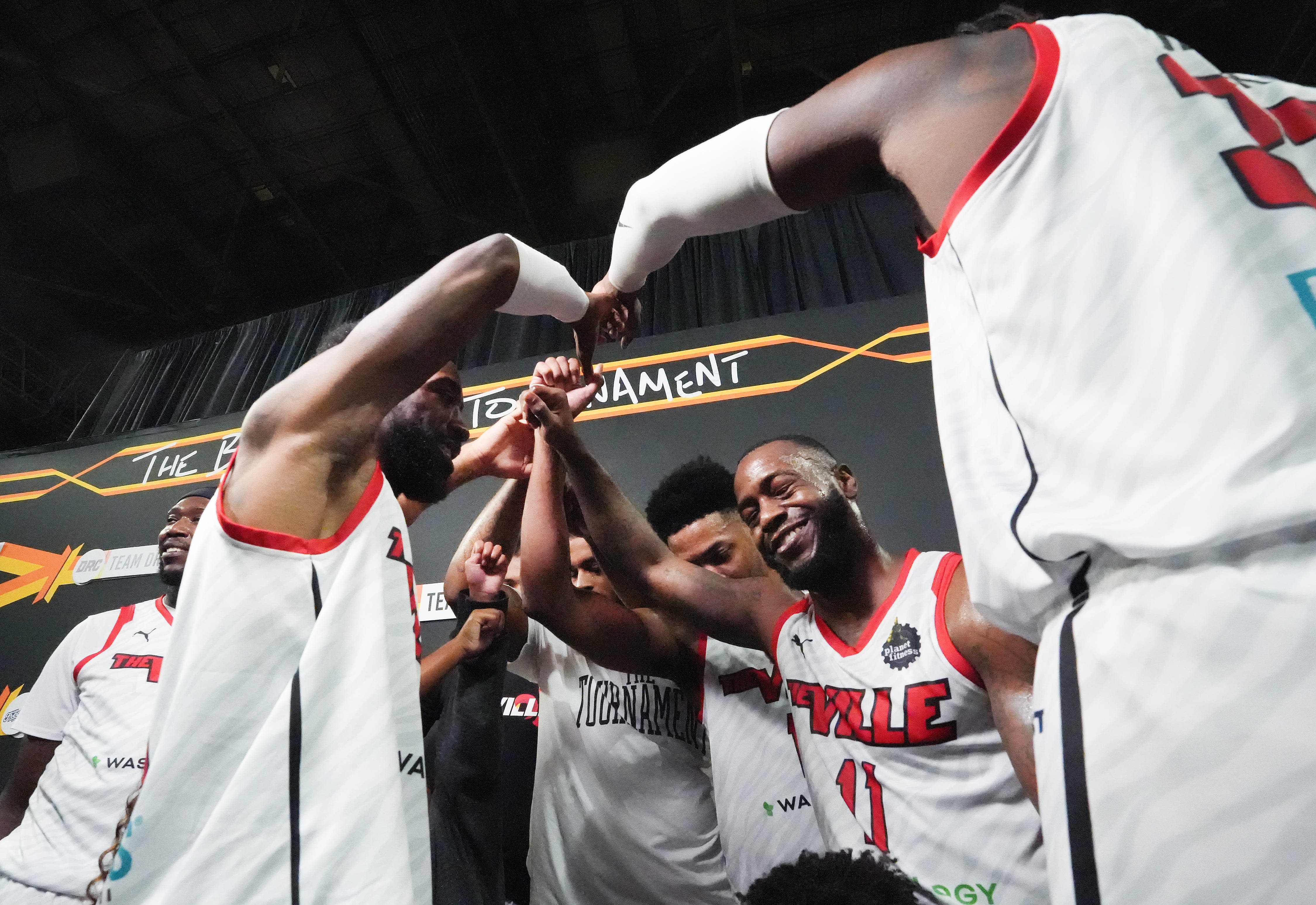 The Ville, La Familia will play in The Basketball Tournament at Freedom Hall. What to know