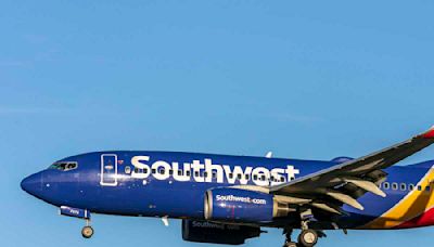 Southwest Airlines : des canettes de soda explosent en plein vol et blessent des membres d'équipage