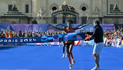 Seine-sational! Paris bids triumphant 'au revoir' to Olympics