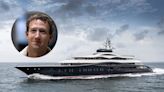 Así es el nuevo superyate de Mark Zuckerberg que ya navega por el Mediterráneo