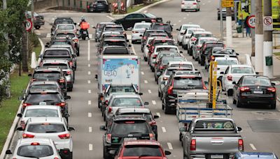 Licenciamento de veículos em SP começa a vencer; veja calendário e como fazer o pagamento