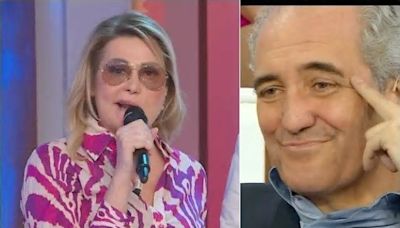 Simona Ventura in onda di nuovo con la paralisi facciale, lascia la diretta su Rai2: “Devo riposare”