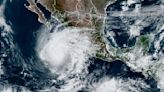 Norma avanza como huracán de categoría 3 hacia el noroeste de México