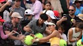 Indian Wells sets attendance record as fans witness top seeds Carlos Alcaraz and Iga Swiatek advance