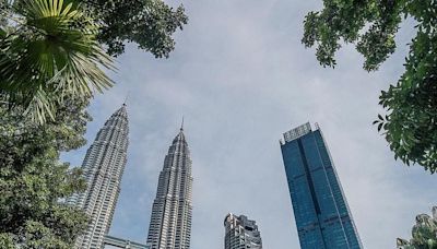 Four Seasons Kuala Lumpur: A Luxurious Urban Retreat