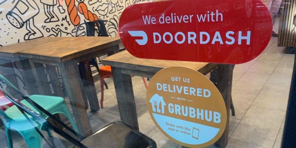 A GenX chef says he's weaning off delivery apps like DoorDash and Uber Eats because of 2 big downsides. Here's what he's doing instead.