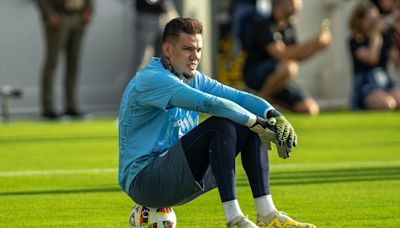 Ederson breaks silence on Stefan Ortega 'dissatisfaction' amid Man City transfer uncertainty