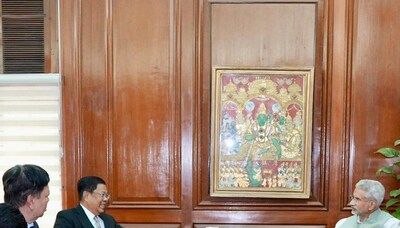 EAM meets Myanmar dy PM, flags concerns over impact of violence on border