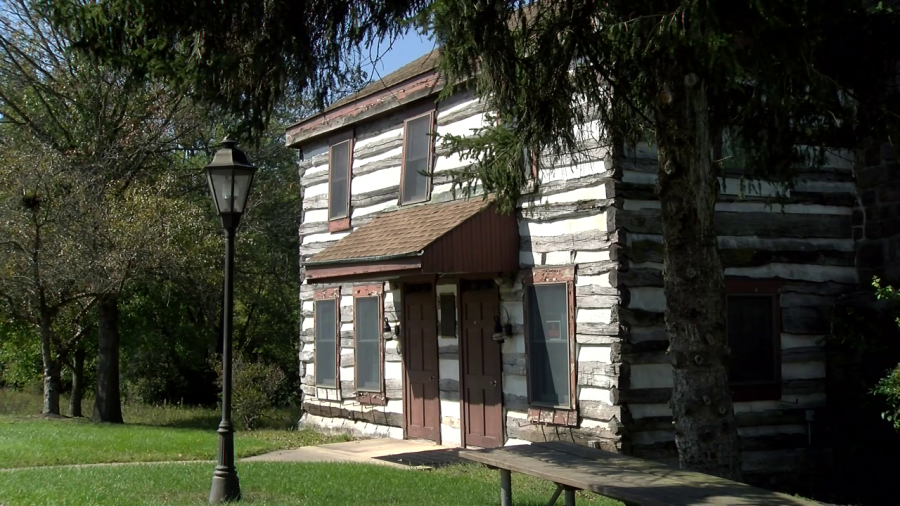 Log cabin in York County up for auction