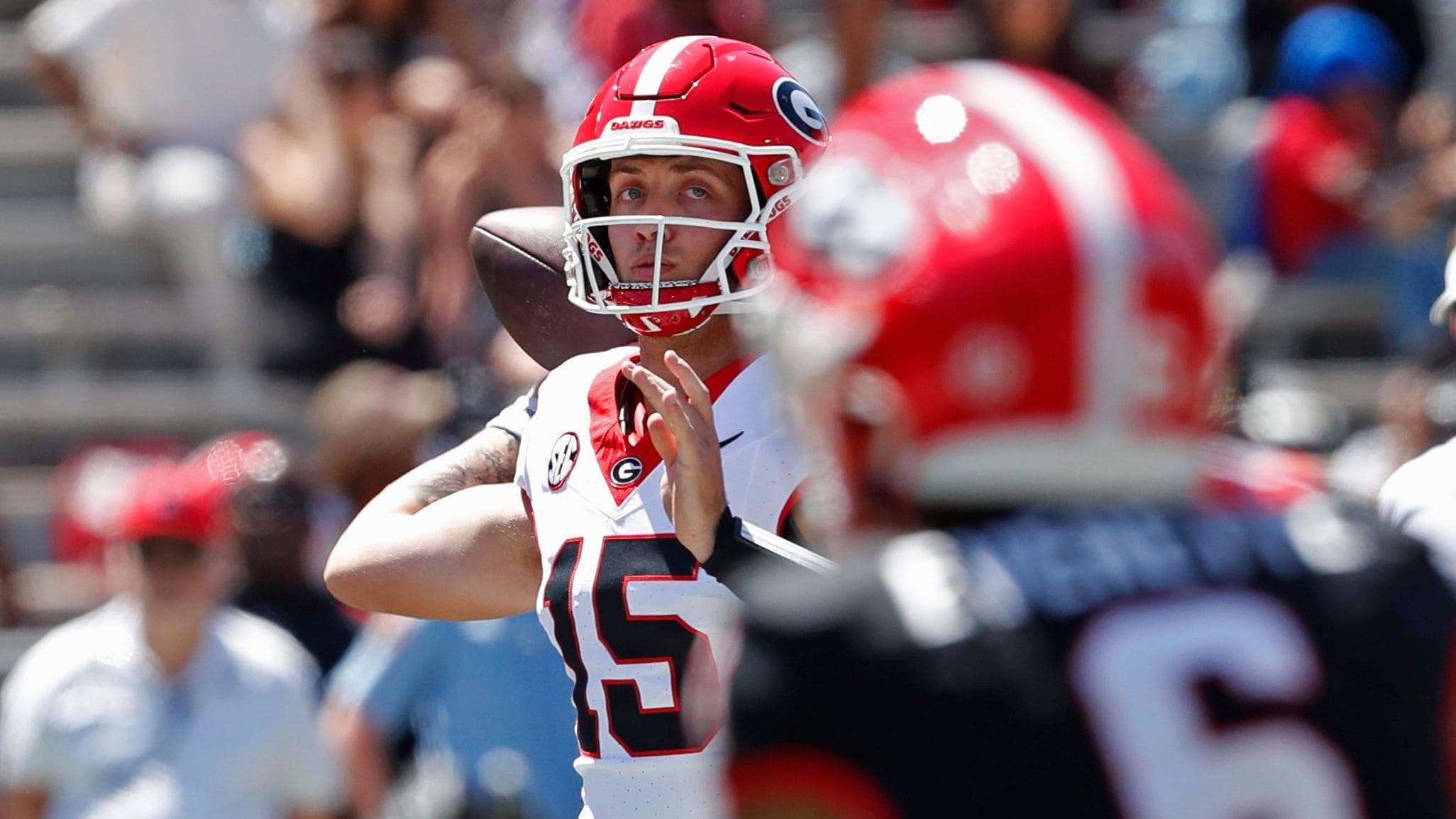 CFB Expert Thinks Georgia's Carson Beck Will be No. 1 Pick in NFL Draft