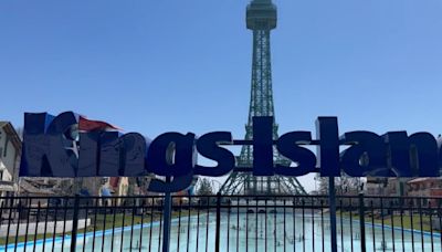 Christmas in July: Kings Island is selling discounted tickets