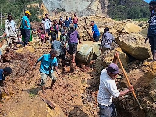 Papua New Guinea landslide killed over 670 people, UN estimates, as survivors seek safety