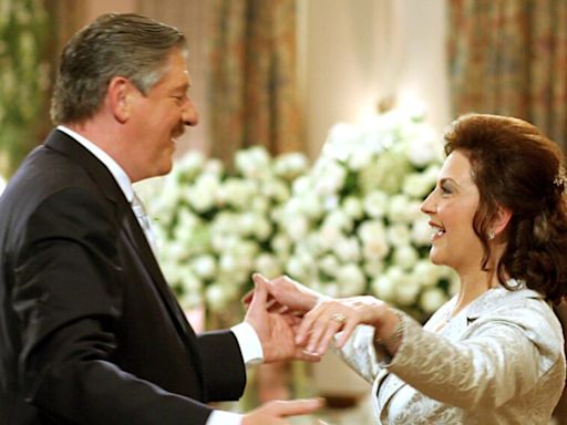 'Gilmore Girls' Alum Kelly Bishop Opens Up About Edward Herrmann's Tragic Death & More