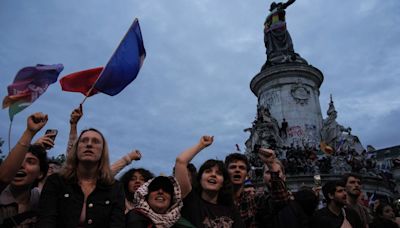 French elections: Thousands gather in Paris to protest far-right surge