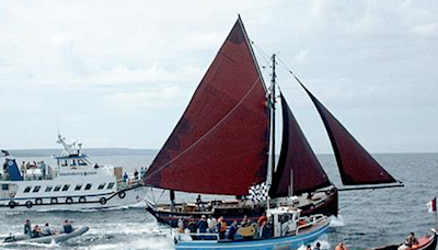 Carpenter who built world's largest Galway hooker and sailed back to Ireland from Chicago