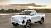 Toyota confirma la Hilux eléctrica para 2025 - La Tercera