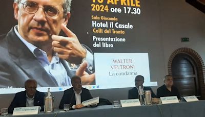 WallTv. Marche: Walter Veltroni ha presentato l’ultimo libro “La Condanna” al “Casale” di Colli del Tronto/Video