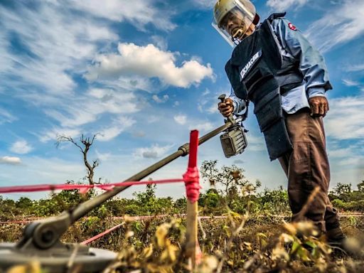 Japón y Camboya anuncian una iniciativa conjunta para desminar zonas de conflicto internacionales