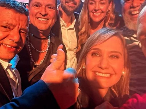 Carlos Vives, el ‘padre’ Linero y Jorge Alfredo Vargas bailaron durante el lanzamiento de las Fiestas del Mar en Bogotá