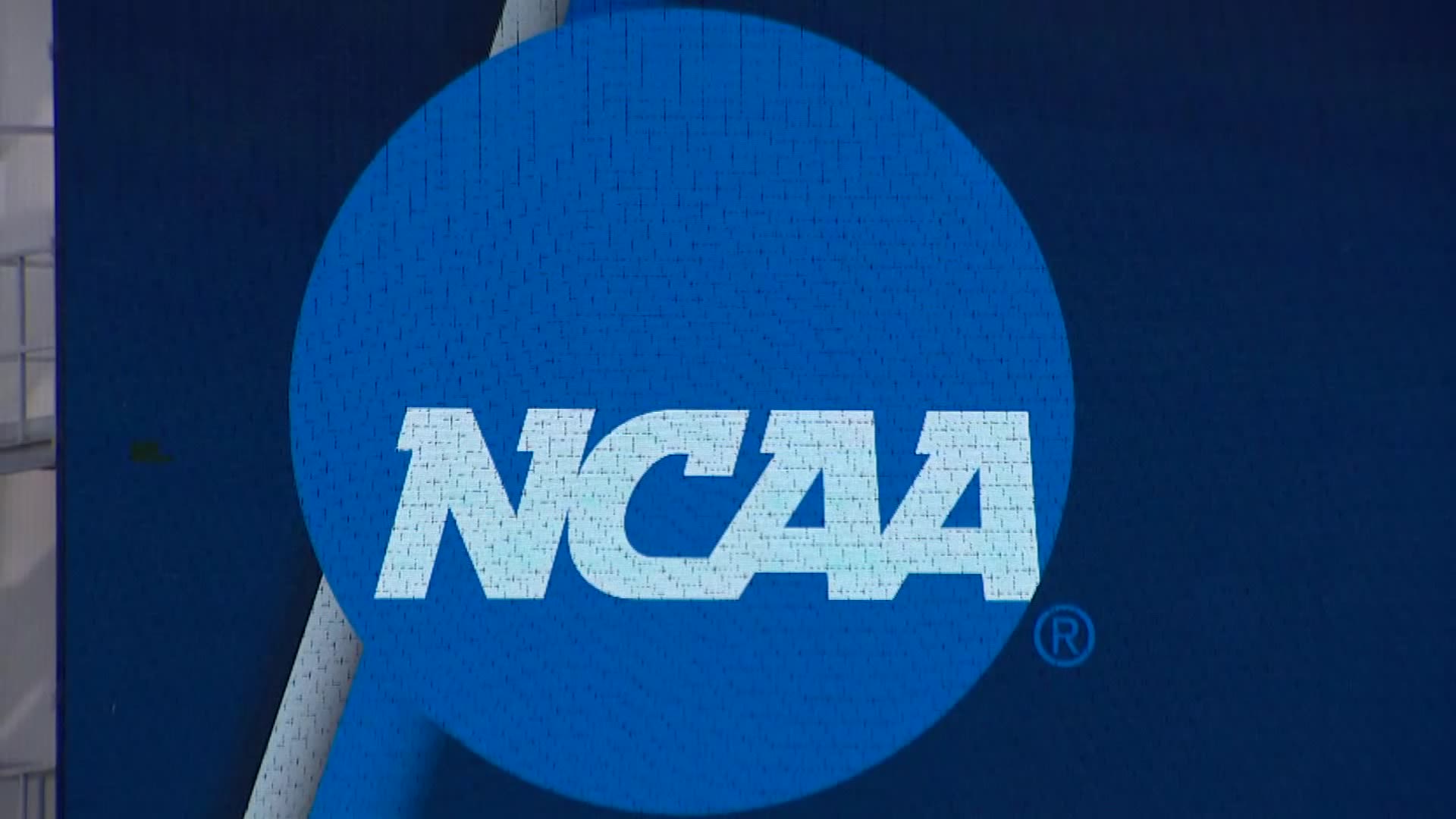 NCAA, leagues back $2.8 billion settlement, setting stage for current, former athletes to be paid - WSVN 7News | Miami News, Weather, Sports | Fort Lauderdale