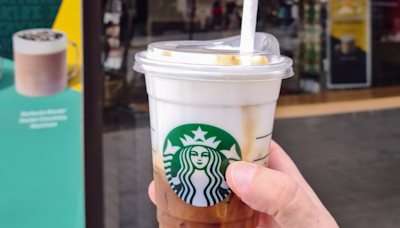 Starbucks’ Reenergized Summer Menu Has Fans ‘Super Stoked’