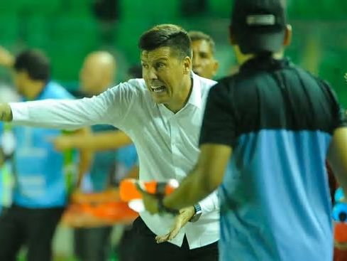 Juan Cruz Real y el fuerte dato en Belgrano que lo avala desde que asumió como entrenador