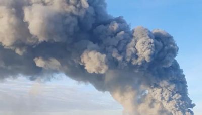 Cannock fire - updates: Smoke engulfs homes and people evacuated as blaze tears through industrial estate