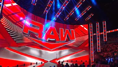 BREAKING: Huge WWE Superstar Makes Shocking Return to Monday Night Raw