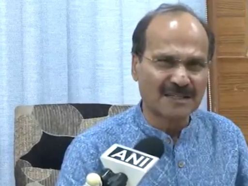 Congress Leader Adhir Ranjan Chowdhury Describes West Bengal's Law & Order Situation As 'Anarchic'; Seeks President Murmu...