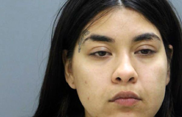 Chicago woman gets 30 years for helping mother kill pregnant teen who had child cut from her womb