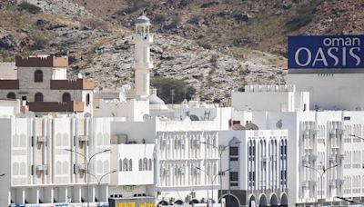 Oman in talks to introduce income tax