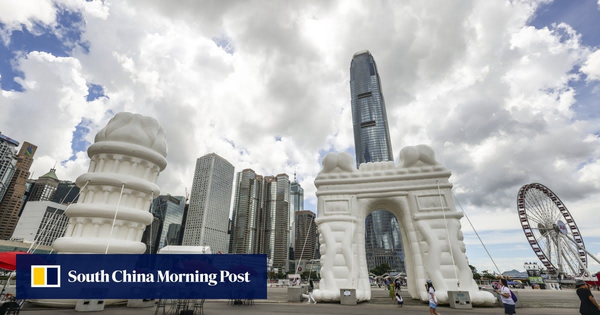 Hong Kong heat weighs on art show, but visitors shrug off online mockery of pieces