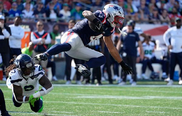 Pats play well, but fall short in 23-20 OT loss to Seahawks