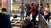 疑抽菸時睡著釀火災 消防員破門救「雙手燙傷男子」、疏散50人