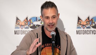 Freddie Prinze Jr: This AEW Star Comes Off As Someone You'd Want To Have A Beer With - Wrestling Inc.