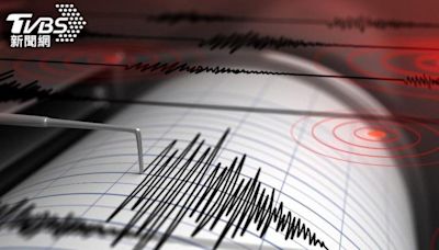 地震「門猛撞牆壁」凌晨2點多搖到頭暈！ 基隆人：半夜不敢睡了