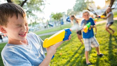 'We have to pop in' scream shoppers as store releases outdoor toys from just 50p