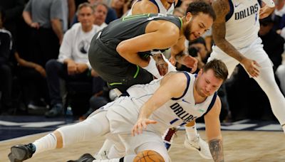 Mavericks crush Wolves in Game 5, advance to Finals