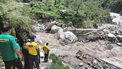 100 pilgrims on route to Kedar Madhyamaheshwar temple trapped after bridge collapse