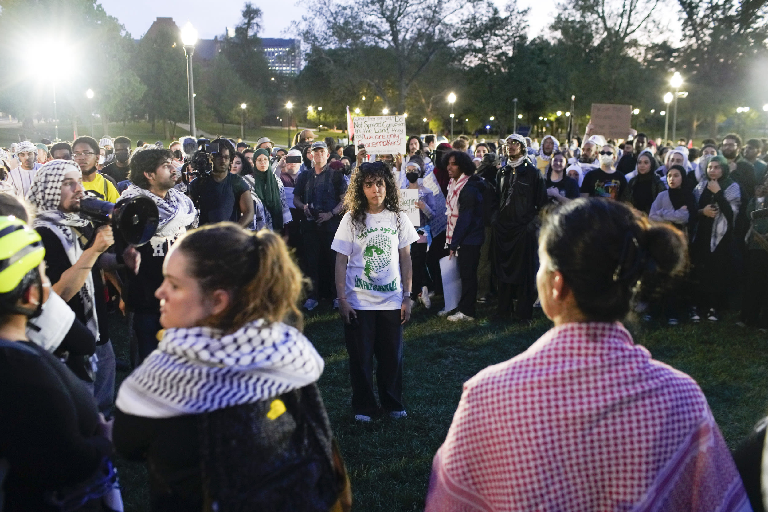 Pro-Palestinian and pro-Israel protesters unite to chant 'f*** Joe Biden'