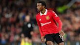 'He's alive!' - Man Utd fans express relief as Tyrell Malacia spotted in public for first time in almost a YEAR | Goal.com Australia