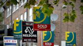 House prices in London rise again but agents warn that crash ‘now inevitable’