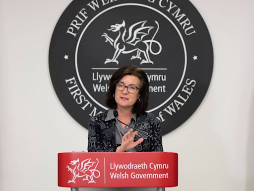 Health minister Eluned Morgan set to become next Welsh Labour leader