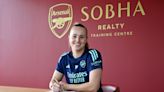 Daphne van Domselaar eager to win trophies with Arsenal after Aston Villa exit