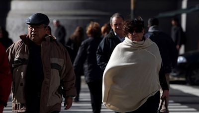 Frente frío: la única zona de Buenos Aires donde podría nevar y el pronóstico del clima para el fin de semana