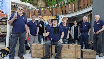 Sea shanties and pirates galore at Steepholmers Shanty Band festival